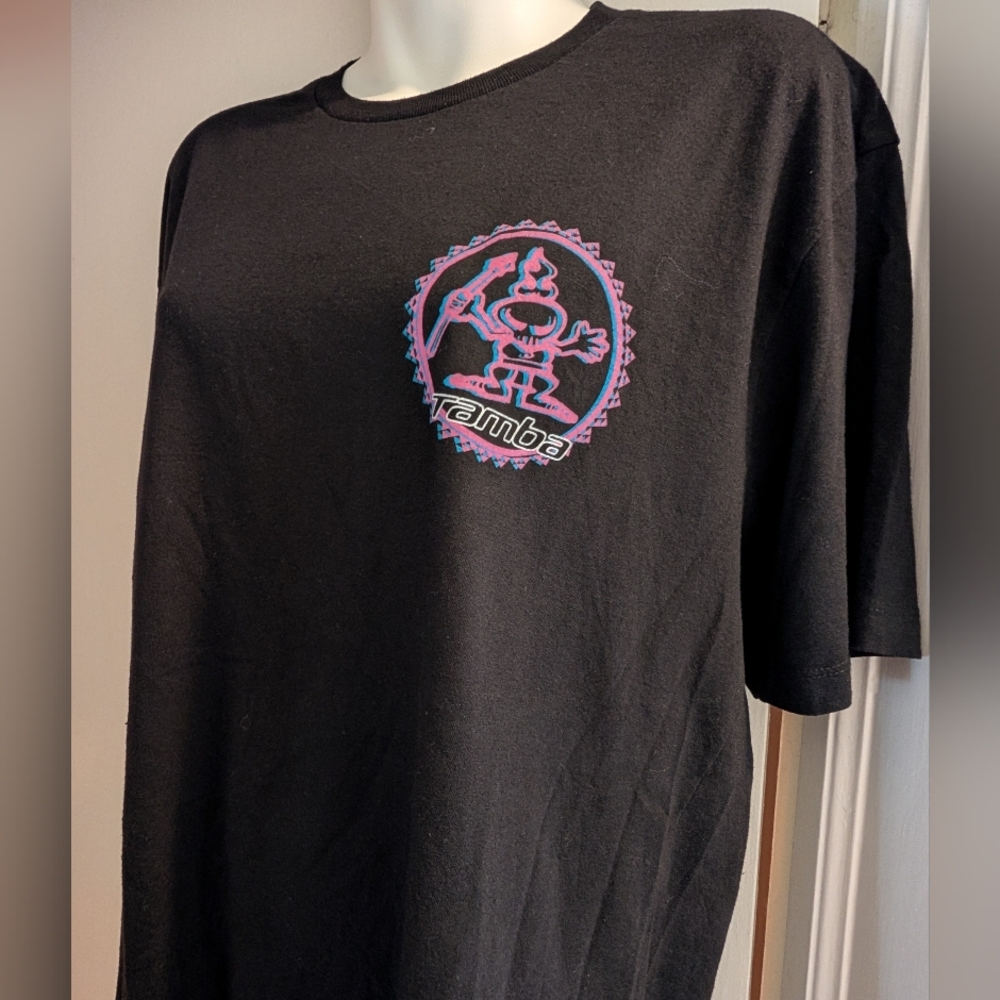 Tamba Surf Graphic T-Shirt for Men. L.